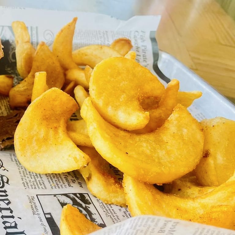 Crave-Worthy Fries: A Side Dish Sensation